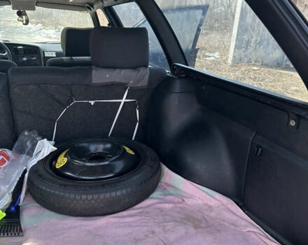 Черный Фольксваген Пассат, объемом двигателя 1.8 л и пробегом 300 тыс. км за 2500 $, фото 32 на Automoto.ua