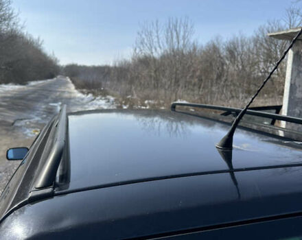 Черный Фольксваген Пассат, объемом двигателя 1.8 л и пробегом 300 тыс. км за 2500 $, фото 34 на Automoto.ua