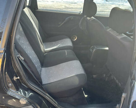 Черный Фольксваген Пассат, объемом двигателя 1.8 л и пробегом 300 тыс. км за 2500 $, фото 22 на Automoto.ua