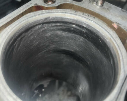 Черный Фольксваген Пассат, объемом двигателя 1.6 л и пробегом 350 тыс. км за 3200 $, фото 23 на Automoto.ua