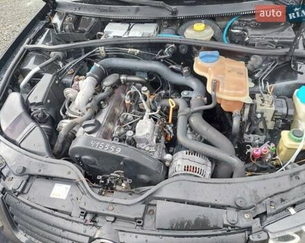 Черный Фольксваген Пассат, объемом двигателя 1.9 л и пробегом 509 тыс. км за 3000 $, фото 2 на Automoto.ua