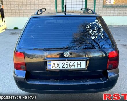 Черный Фольксваген Пассат, объемом двигателя 1.6 л и пробегом 347 тыс. км за 2700 $, фото 3 на Automoto.ua