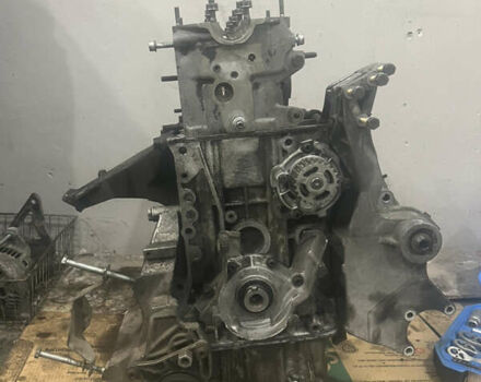 Черный Фольксваген Пассат, объемом двигателя 1.6 л и пробегом 350 тыс. км за 3200 $, фото 17 на Automoto.ua