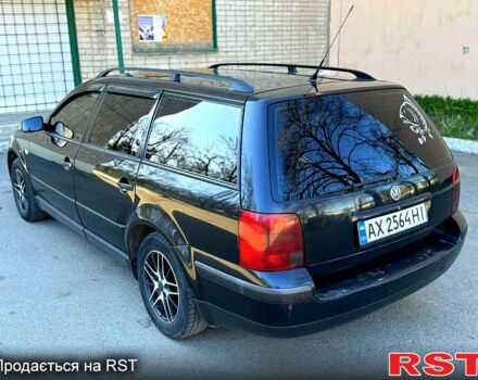 Черный Фольксваген Пассат, объемом двигателя 1.6 л и пробегом 347 тыс. км за 2700 $, фото 7 на Automoto.ua