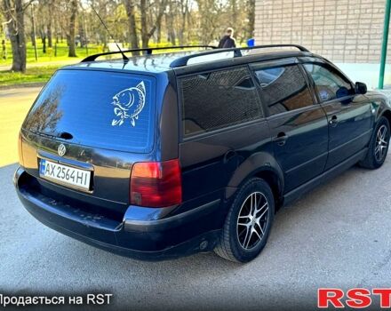 Черный Фольксваген Пассат, объемом двигателя 1.6 л и пробегом 347 тыс. км за 2700 $, фото 2 на Automoto.ua