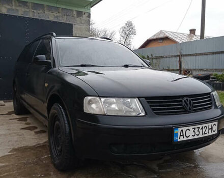 Черный Фольксваген Пассат, объемом двигателя 1.9 л и пробегом 481 тыс. км за 3299 $, фото 3 на Automoto.ua