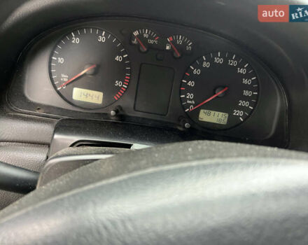 Черный Фольксваген Пассат, объемом двигателя 1.9 л и пробегом 481 тыс. км за 3299 $, фото 19 на Automoto.ua