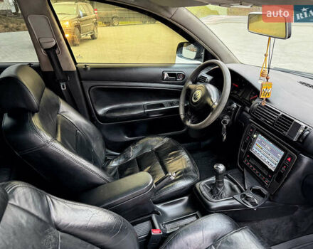 Черный Фольксваген Пассат, объемом двигателя 1.9 л и пробегом 408 тыс. км за 2999 $, фото 39 на Automoto.ua