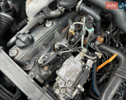 Черный Фольксваген Пассат, объемом двигателя 1.9 л и пробегом 405 тыс. км за 2900 $, фото 37 на Automoto.ua