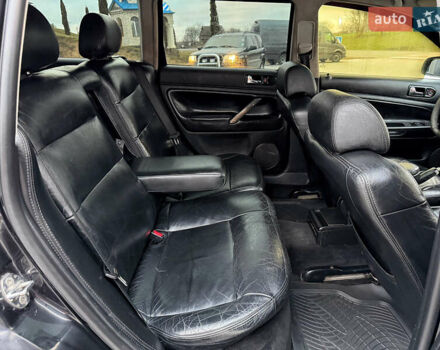 Черный Фольксваген Пассат, объемом двигателя 1.9 л и пробегом 408 тыс. км за 2999 $, фото 41 на Automoto.ua