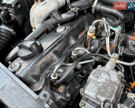 Черный Фольксваген Пассат, объемом двигателя 1.9 л и пробегом 408 тыс. км за 2999 $, фото 49 на Automoto.ua