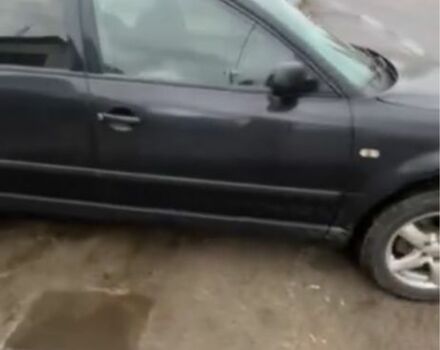 Чорний Фольксваген Пассат, об'ємом двигуна 1.9 л та пробігом 2 тис. км за 2400 $, фото 3 на Automoto.ua