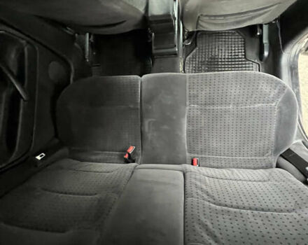 Черный Фольксваген Пассат, объемом двигателя 1.9 л и пробегом 481 тыс. км за 3299 $, фото 29 на Automoto.ua