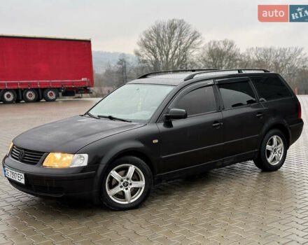 Черный Фольксваген Пассат, объемом двигателя 1.9 л и пробегом 405 тыс. км за 2900 $, фото 3 на Automoto.ua
