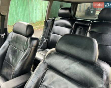 Черный Фольксваген Пассат, объемом двигателя 1.9 л и пробегом 300 тыс. км за 2599 $, фото 9 на Automoto.ua