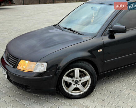 Черный Фольксваген Пассат, объемом двигателя 1.9 л и пробегом 408 тыс. км за 2999 $, фото 3 на Automoto.ua