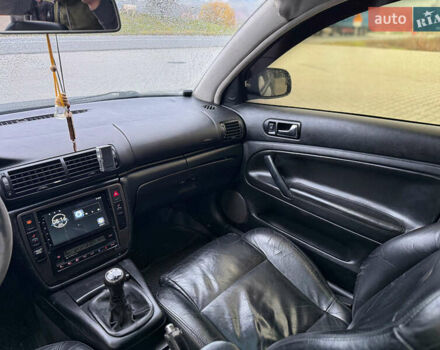 Черный Фольксваген Пассат, объемом двигателя 1.9 л и пробегом 405 тыс. км за 2900 $, фото 26 на Automoto.ua