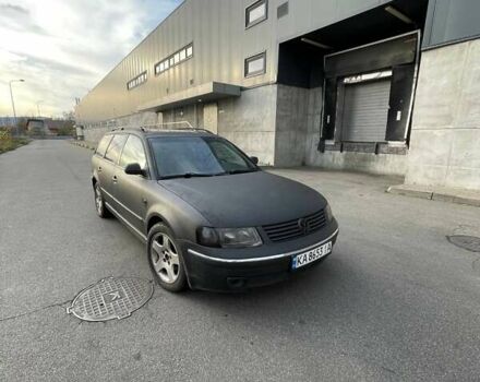 Чорний Фольксваген Пассат, об'ємом двигуна 2.8 л та пробігом 268 тис. км за 2700 $, фото 2 на Automoto.ua