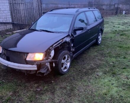 Черный Фольксваген Пассат, объемом двигателя 0 л и пробегом 380 тыс. км за 900 $, фото 1 на Automoto.ua