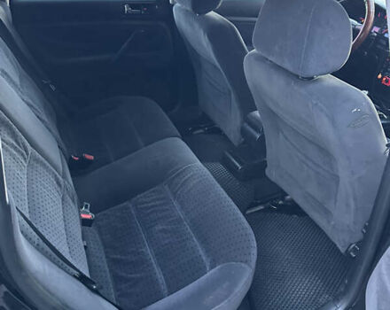 Черный Фольксваген Пассат, объемом двигателя 1.9 л и пробегом 375 тыс. км за 4550 $, фото 10 на Automoto.ua