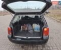 Черный Фольксваген Пассат, объемом двигателя 1.9 л и пробегом 396 тыс. км за 2900 $, фото 5 на Automoto.ua