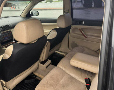 Черный Фольксваген Пассат, объемом двигателя 1.9 л и пробегом 290 тыс. км за 3200 $, фото 4 на Automoto.ua