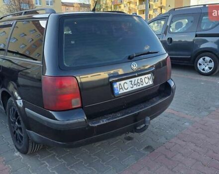 Черный Фольксваген Пассат, объемом двигателя 1.6 л и пробегом 274 тыс. км за 4000 $, фото 13 на Automoto.ua