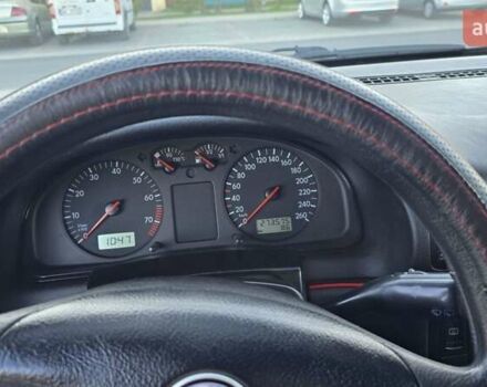 Черный Фольксваген Пассат, объемом двигателя 1.6 л и пробегом 274 тыс. км за 4000 $, фото 1 на Automoto.ua