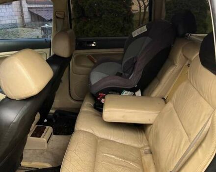 Черный Фольксваген Пассат, объемом двигателя 1.78 л и пробегом 300 тыс. км за 3000 $, фото 10 на Automoto.ua