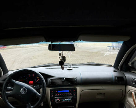 Чорний Фольксваген Пассат, об'ємом двигуна 1.9 л та пробігом 300 тис. км за 3600 $, фото 6 на Automoto.ua