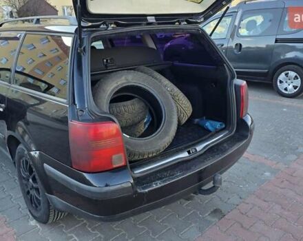 Черный Фольксваген Пассат, объемом двигателя 1.6 л и пробегом 274 тыс. км за 4000 $, фото 19 на Automoto.ua