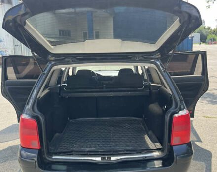 Черный Фольксваген Пассат, объемом двигателя 2.5 л и пробегом 362 тыс. км за 3700 $, фото 8 на Automoto.ua