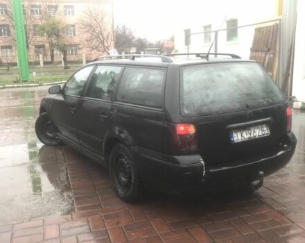 Черный Фольксваген Пассат, объемом двигателя 1.9 л и пробегом 3 тыс. км за 1200 $, фото 2 на Automoto.ua