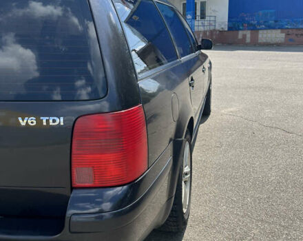 Черный Фольксваген Пассат, объемом двигателя 2.5 л и пробегом 362 тыс. км за 3700 $, фото 5 на Automoto.ua