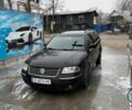 Черный Фольксваген Пассат, объемом двигателя 2.5 л и пробегом 330 тыс. км за 2600 $, фото 1 на Automoto.ua