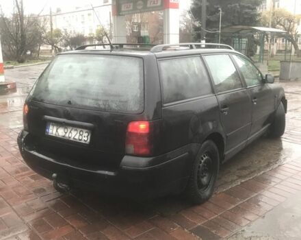 Черный Фольксваген Пассат, объемом двигателя 1.9 л и пробегом 3 тыс. км за 1200 $, фото 3 на Automoto.ua