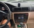 Черный Фольксваген Пассат, объемом двигателя 2.5 л и пробегом 470 тыс. км за 2899 $, фото 13 на Automoto.ua