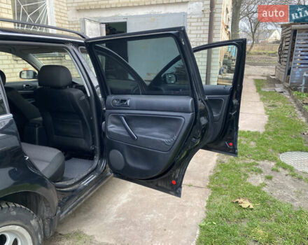 Чорний Фольксваген Пассат, об'ємом двигуна 1.98 л та пробігом 218 тис. км за 4000 $, фото 9 на Automoto.ua