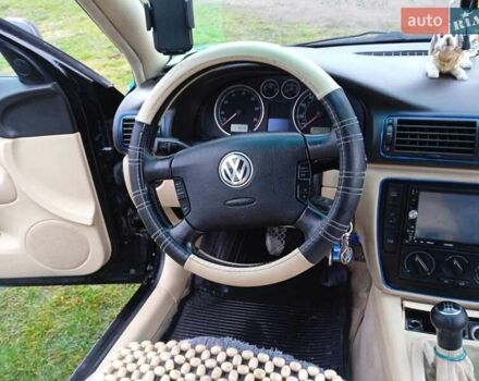 Черный Фольксваген Пассат, объемом двигателя 1.78 л и пробегом 350 тыс. км за 3700 $, фото 1 на Automoto.ua