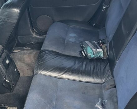 Чорний Фольксваген Пассат, об'ємом двигуна 2 л та пробігом 420 тис. км за 850 $, фото 5 на Automoto.ua