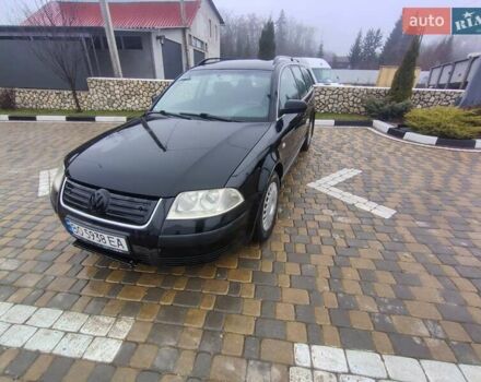 Чорний Фольксваген Пассат, об'ємом двигуна 1.6 л та пробігом 239 тис. км за 4300 $, фото 13 на Automoto.ua
