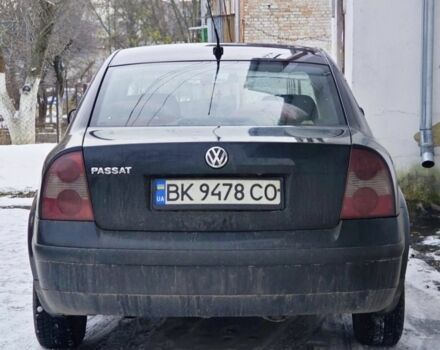 Черный Фольксваген Пассат, объемом двигателя 0 л и пробегом 370 тыс. км за 4000 $, фото 1 на Automoto.ua