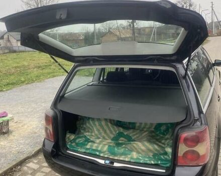 Черный Фольксваген Пассат, объемом двигателя 1.6 л и пробегом 358 тыс. км за 4100 $, фото 7 на Automoto.ua