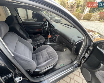 Чорний Фольксваген Пассат, об'ємом двигуна 1.6 л та пробігом 359 тис. км за 4600 $, фото 21 на Automoto.ua