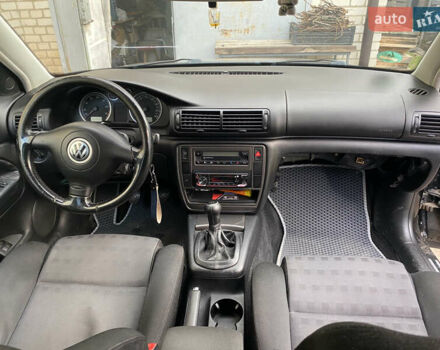 Чорний Фольксваген Пассат, об'ємом двигуна 1.98 л та пробігом 218 тис. км за 4000 $, фото 10 на Automoto.ua