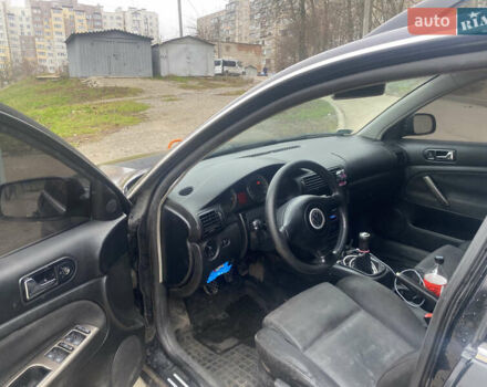 Чорний Фольксваген Пассат, об'ємом двигуна 2.5 л та пробігом 345 тис. км за 3499 $, фото 11 на Automoto.ua