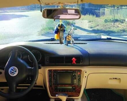 Черный Фольксваген Пассат, объемом двигателя 2.5 л и пробегом 416 тыс. км за 5500 $, фото 3 на Automoto.ua