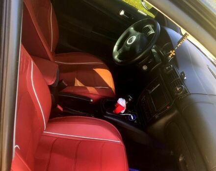 Черный Фольксваген Пассат, объемом двигателя 1.8 л и пробегом 260 тыс. км за 4900 $, фото 4 на Automoto.ua