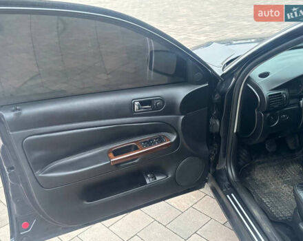 Черный Фольксваген Пассат, объемом двигателя 1.9 л и пробегом 361 тыс. км за 4699 $, фото 15 на Automoto.ua