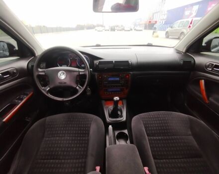 Черный Фольксваген Пассат, объемом двигателя 1.9 л и пробегом 268 тыс. км за 4500 $, фото 4 на Automoto.ua